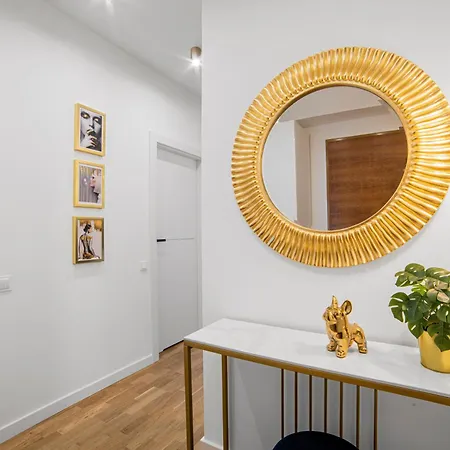 Apartament Amber Centrum Z Basenem *